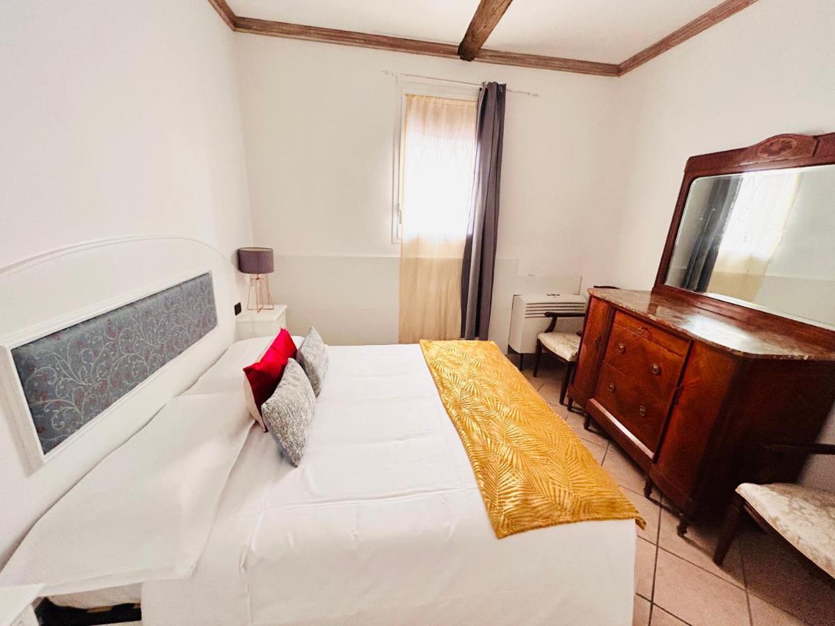 شقة Loft Mirasole بولونيا المظهر الخارجي الصورة